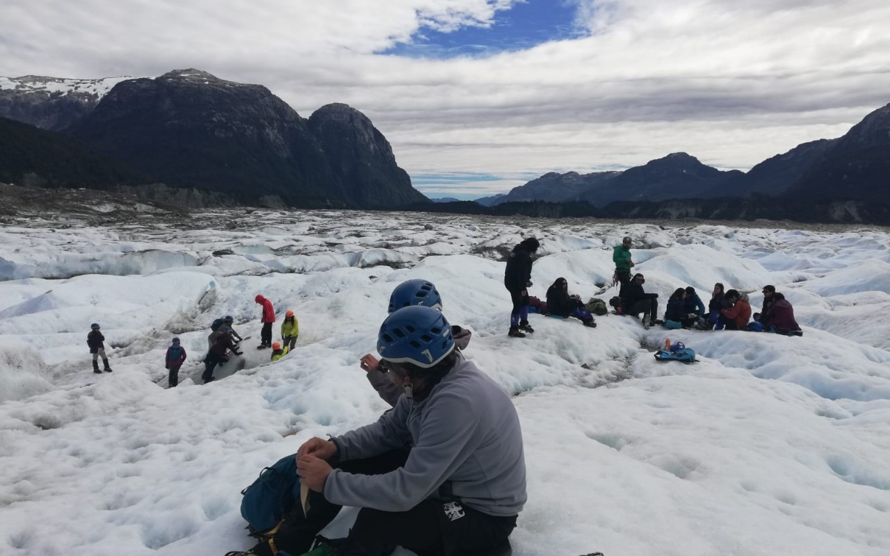 excursion glaciar exploradores