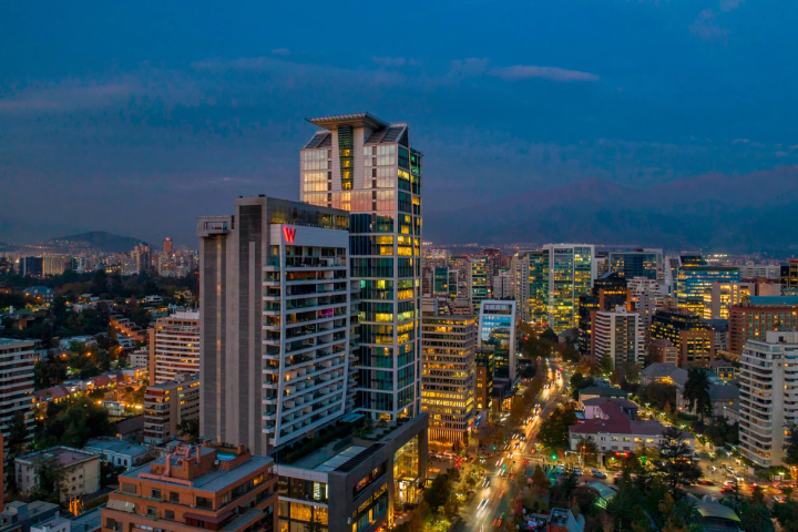 Noche romántica en hotel NOI Vitacura  con cena 