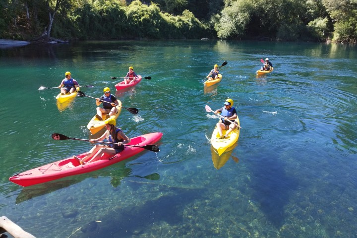 DESCENSO EN KAYAK SIT ON TOP