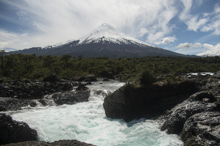 Volcán Osorno & Saltos del Petrohué