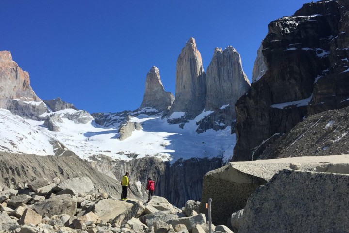 Tour de dia completo a Torres del Paine y Cueva del Milodon , salida desde Puerto Natales