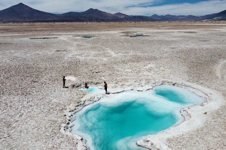 Lagunas y seismiles de Atacama