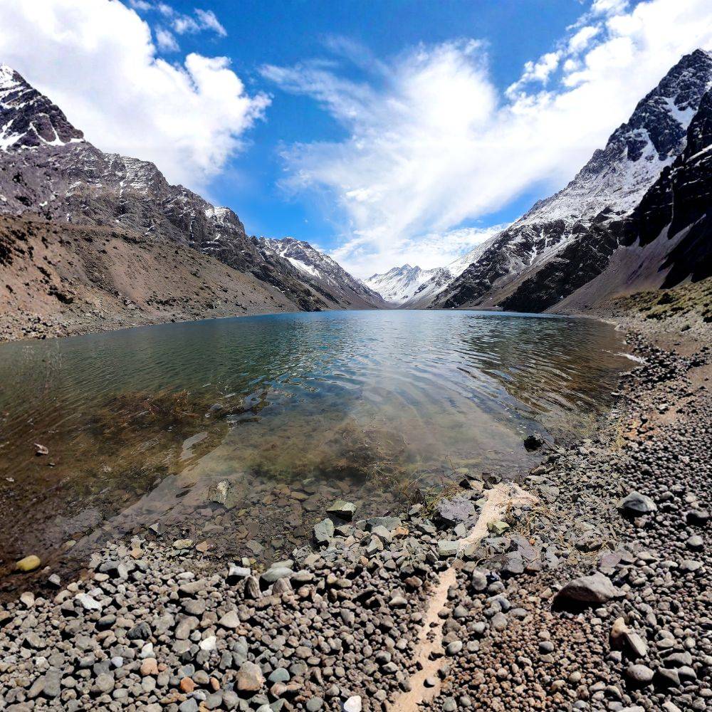 Portillo + Laguna del Inca