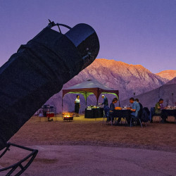 Astronomical Dinner in Migrant Tourism Style