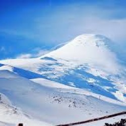 ¡Descubre la impresionante Patagonia Chilena en nuestro Tour:  Volcan Osorno - Laguna Verde - Laguna Verde - Saltos de Petrohue - Lago Todos Los Santos