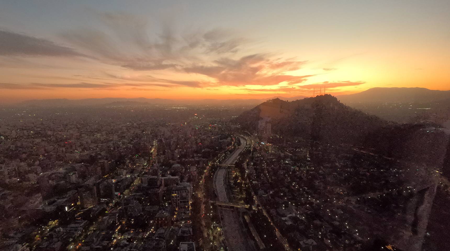 Santiago Sunset Sky costanera + Templo Bahá’í