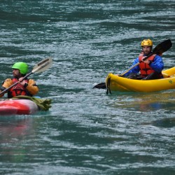 Duckies en el río Espolón (Kayak Inflables)