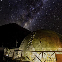 Astro experiencia en el primer observatorio turístico de Chile, el Observatorio Mamalluca.